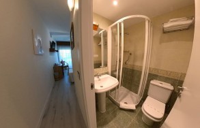 habitaciones-hostal-pamplona-5A 3 - 6